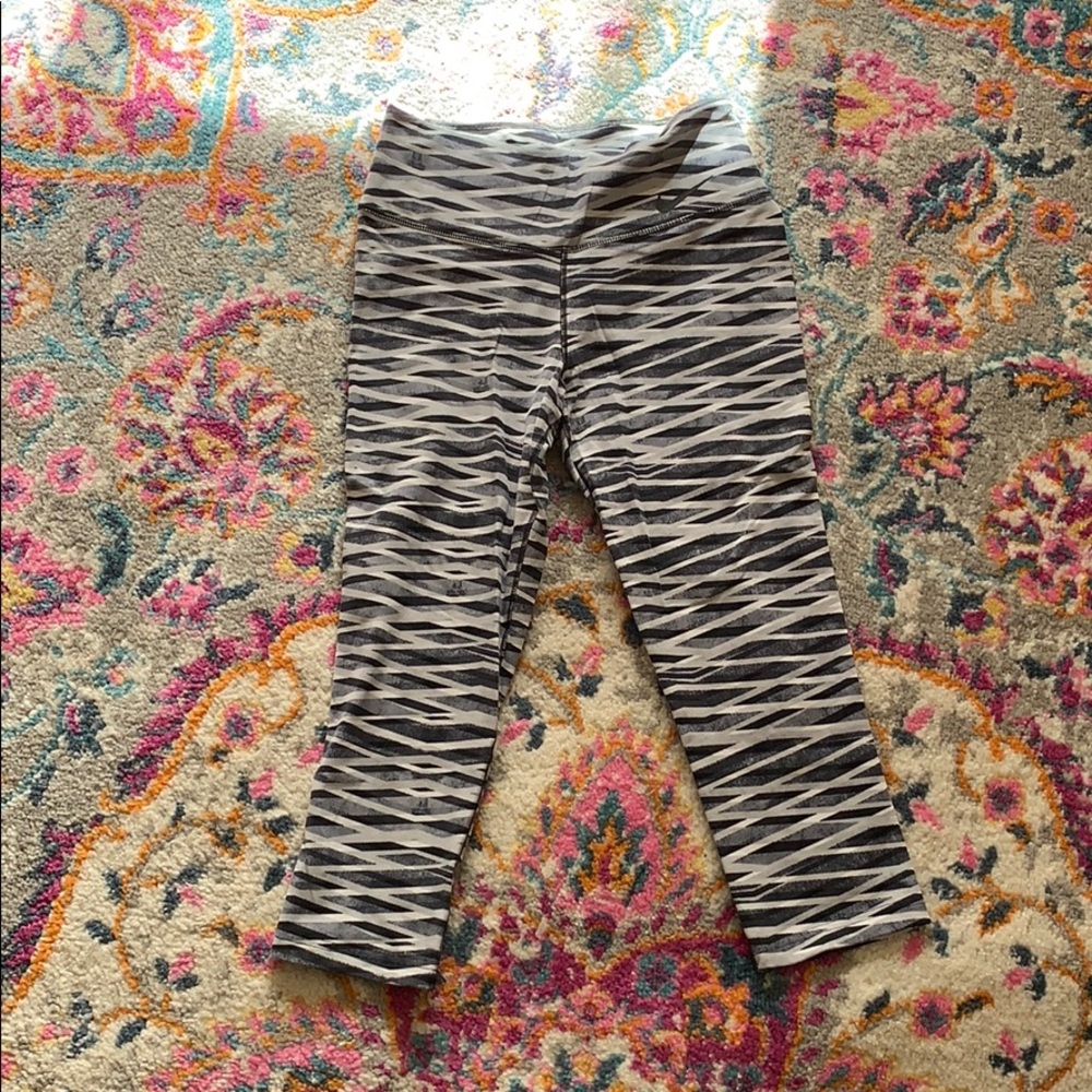 Nike cropped leggings